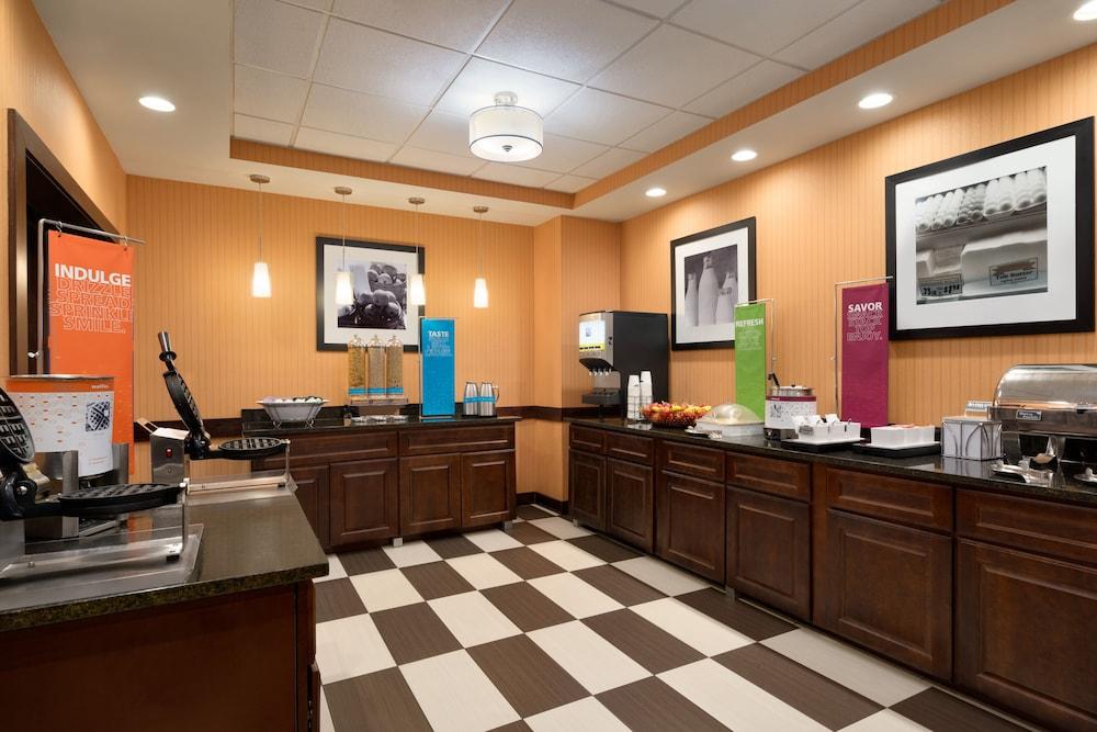 Hampton Inn & Suites Birmingham Airport Area Irondale Ngoại thất bức ảnh