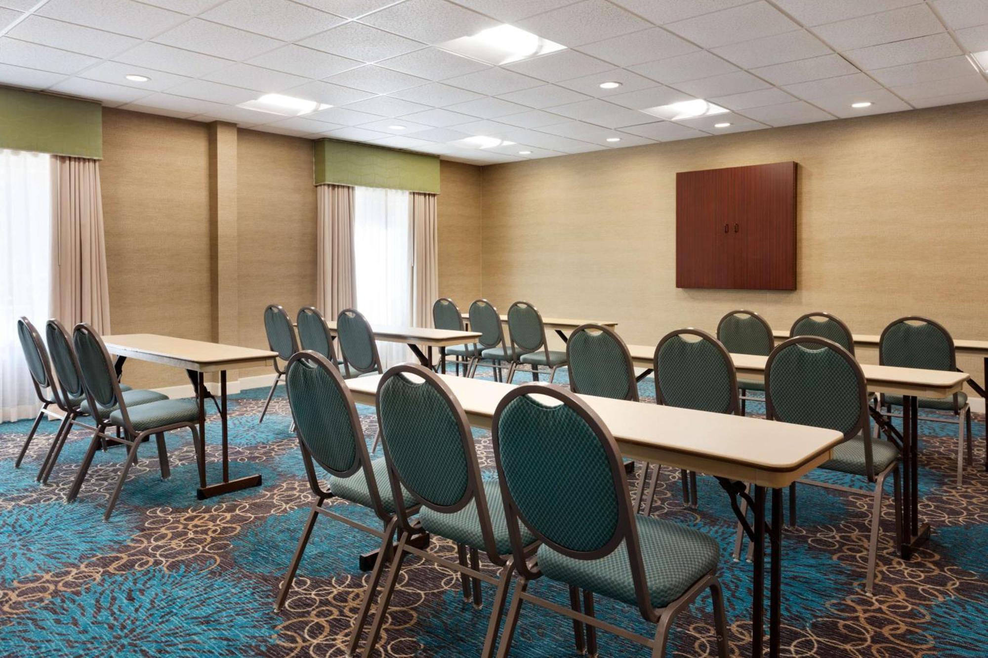 Hampton Inn & Suites Birmingham Airport Area Irondale Ngoại thất bức ảnh