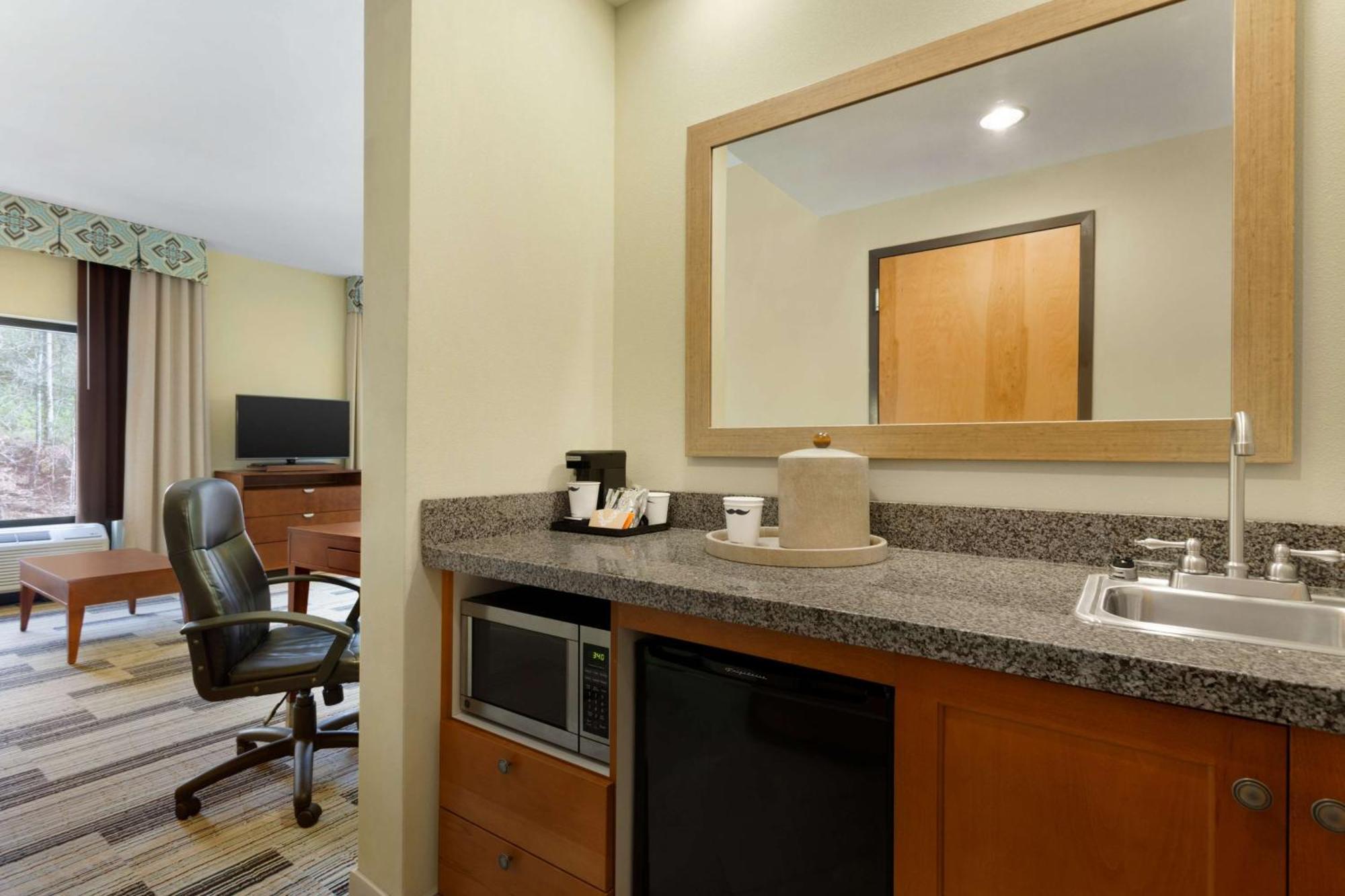 Hampton Inn & Suites Birmingham Airport Area Irondale Ngoại thất bức ảnh