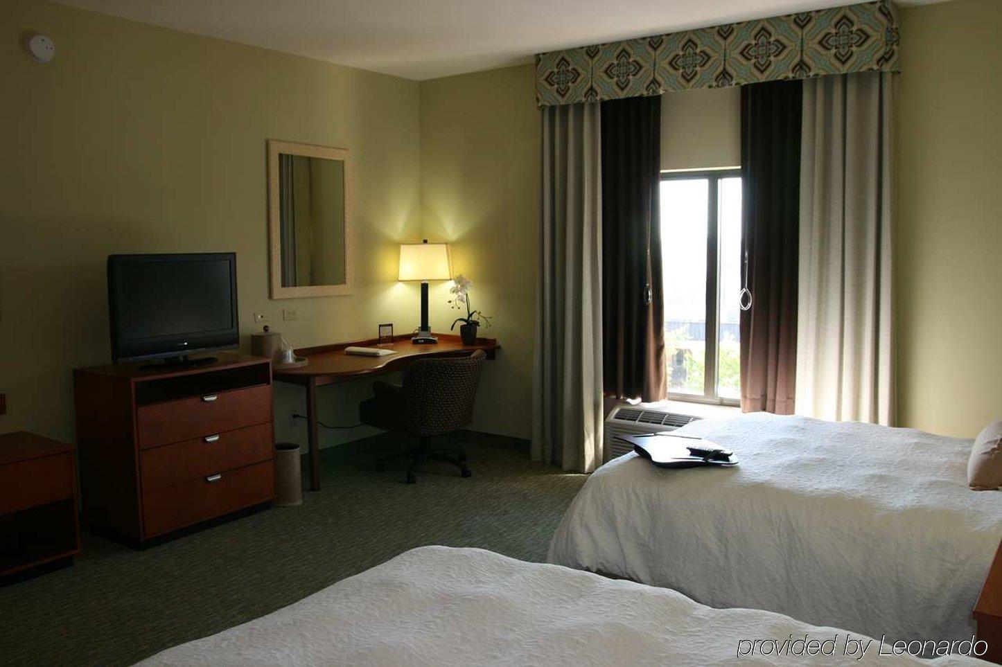 Hampton Inn & Suites Birmingham Airport Area Irondale Phòng bức ảnh