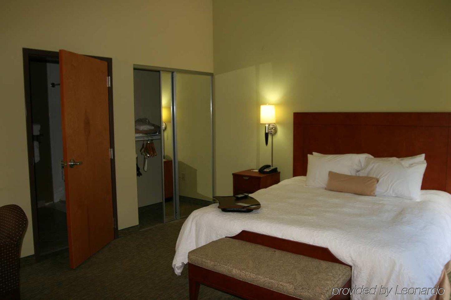 Hampton Inn & Suites Birmingham Airport Area Irondale Phòng bức ảnh