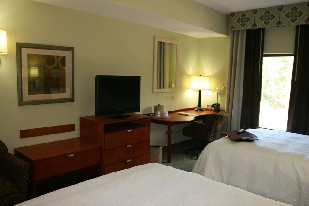 Hampton Inn & Suites Birmingham Airport Area Irondale Phòng bức ảnh